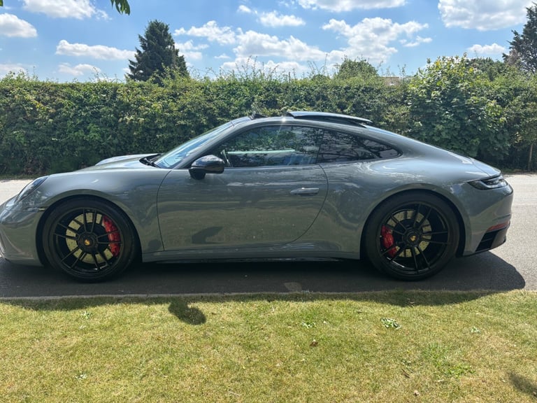 2024 Porsche 911 GTS 2dr PDK COUPE Petrol Automatic