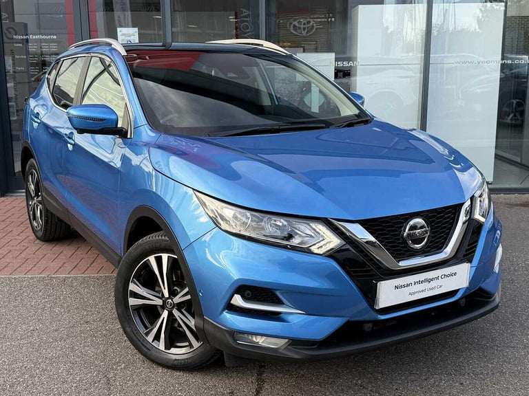 image for 2020 Nissan Qashqai 1.3 DIG-T (140ps) N-Connecta [Glass Roof] HATCHBACK Petrol Manual