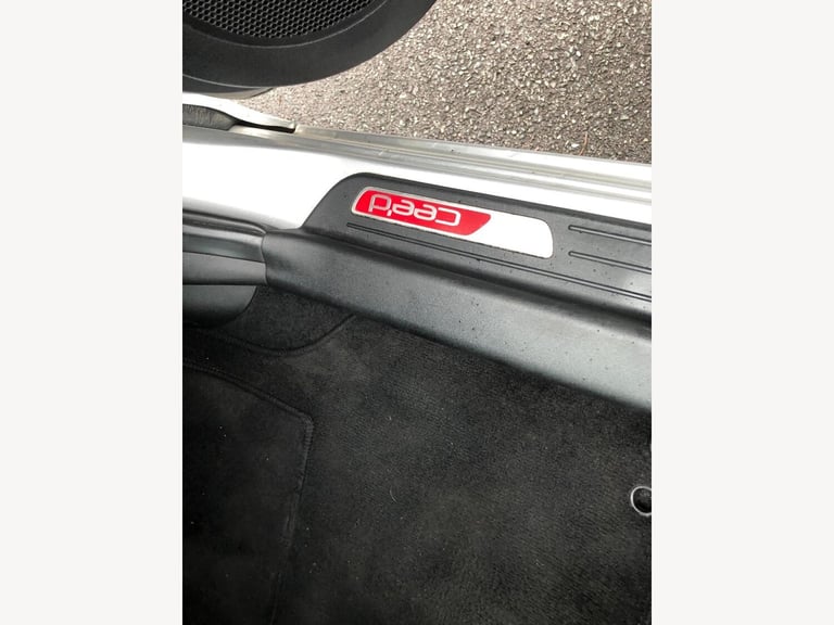2012 Kia Ceed 1.6 CRDi 3 5dr ESTATE DIESEL Manual