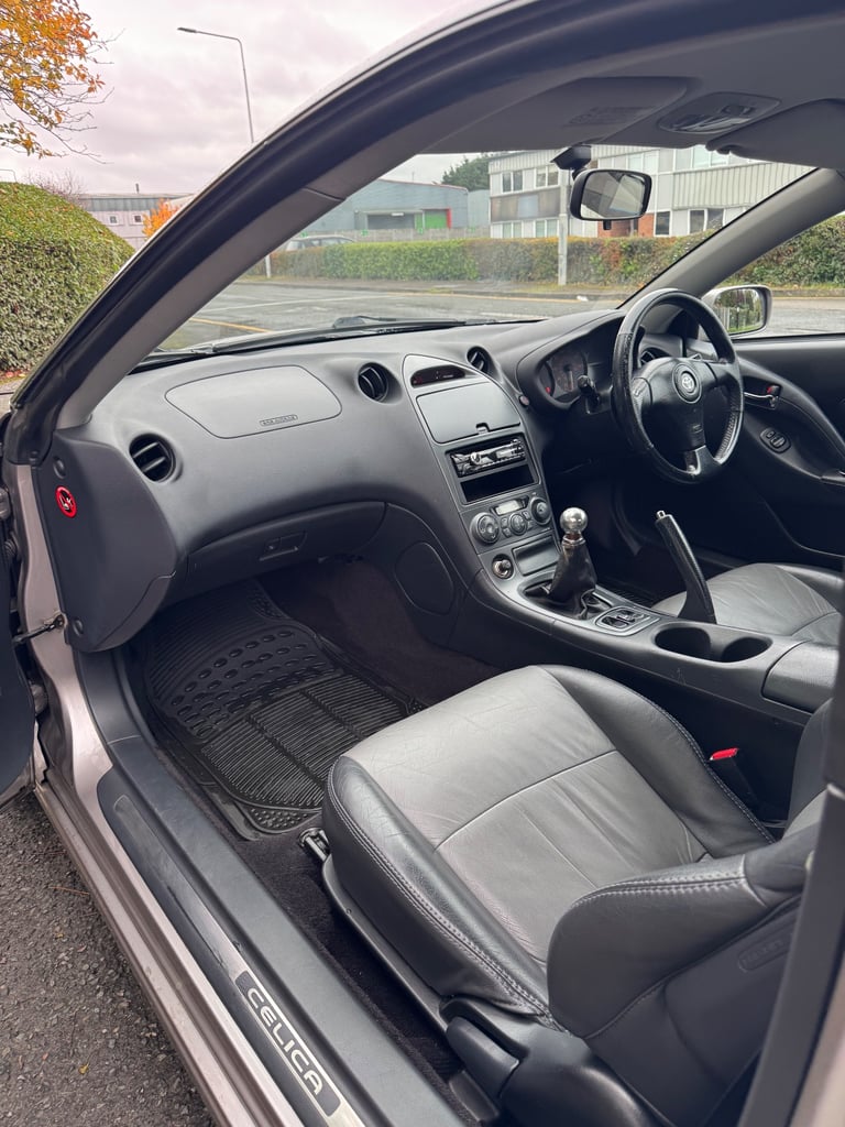 Toyota, CELICA, Hatchback, 2005, Manual, 1796 cc), 3 doors