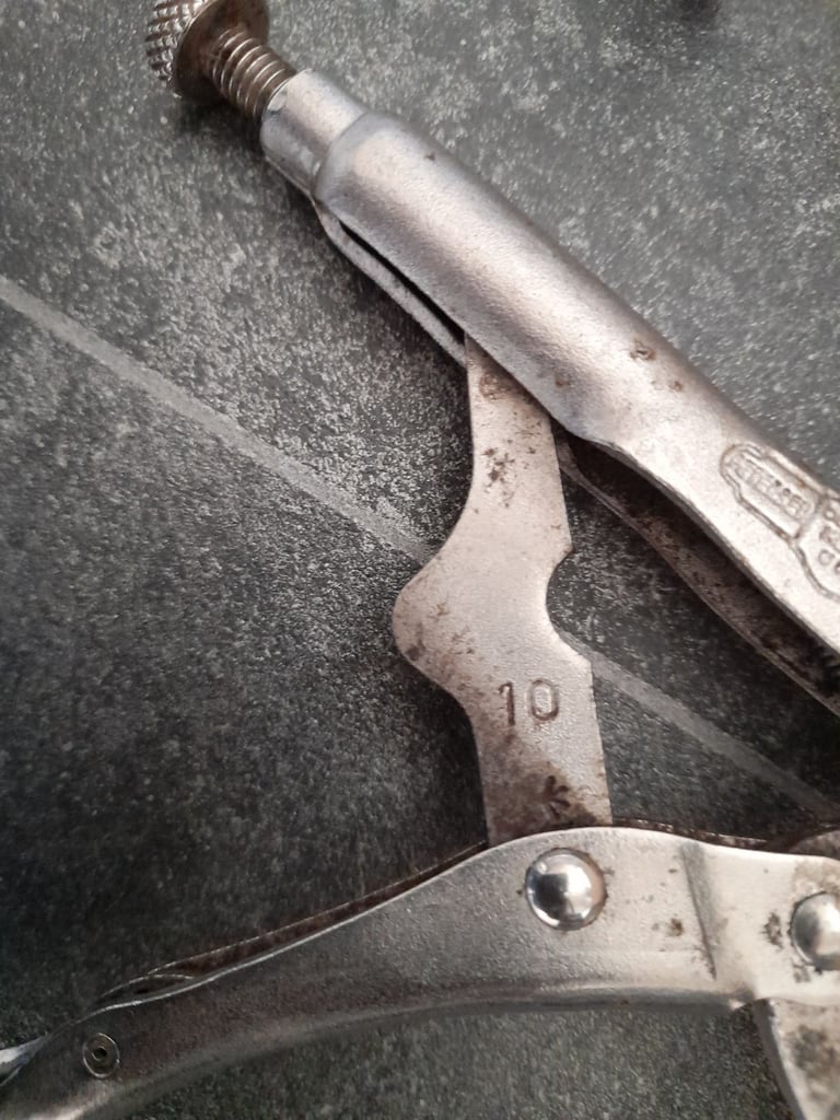 Small vice clamps 9R