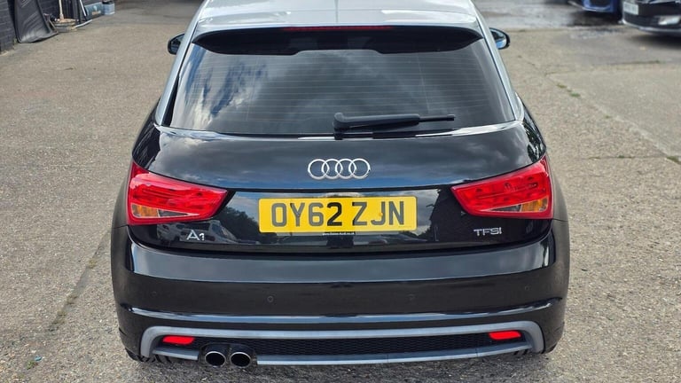 AUDI A1 1.4 TFSI S line Sportback S Tronic Euro 5 5dr 2012