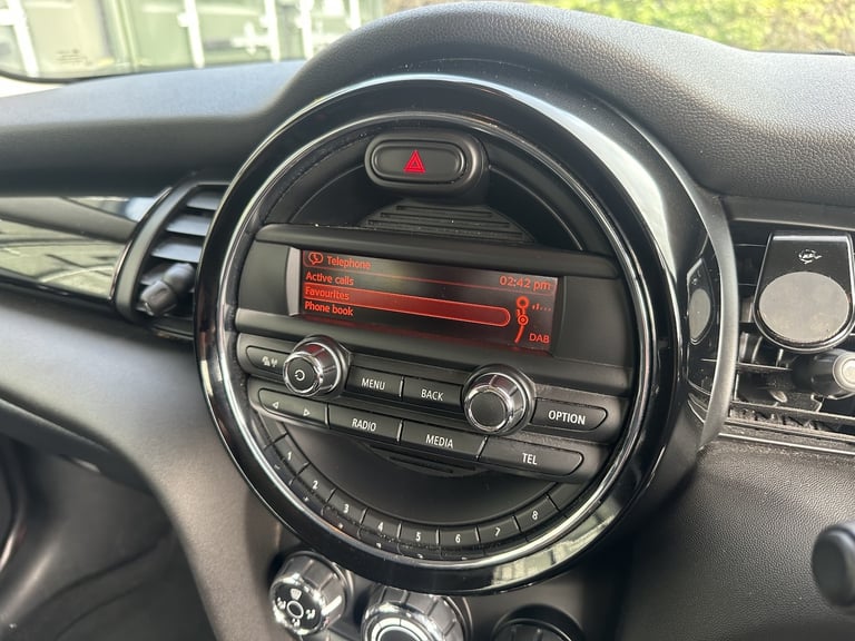 MINI HATCH 1.5 Cooper 3-Door Hatch 2014