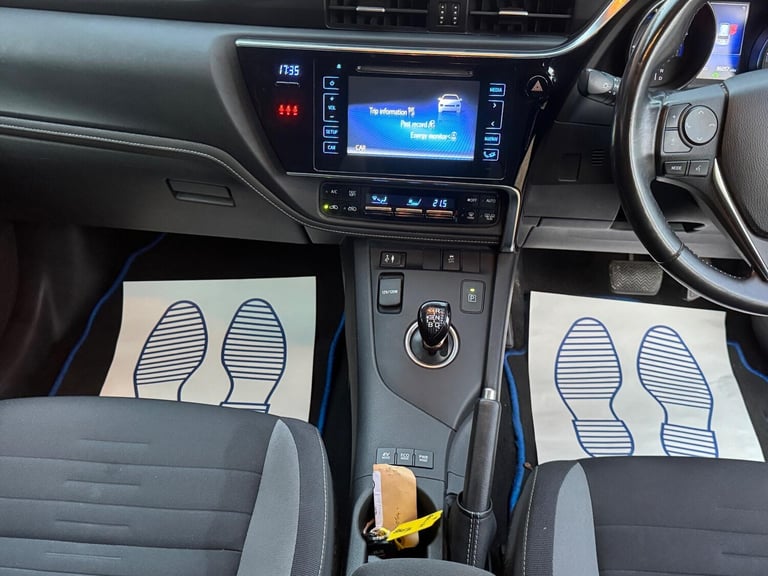 2015 Toyota Auris 1.8 VVT-h Icon Touring Sports CVT Euro 6 (s/s) 5dr ESTATE Petrol/Electric Hybri...