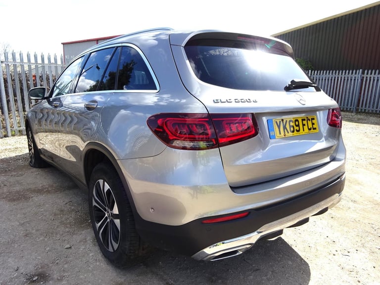 2019 69 REG MERCEDES-BENZ GLC 220 D 4MATIC SPORT AUTO DAMAGED SALVAGE