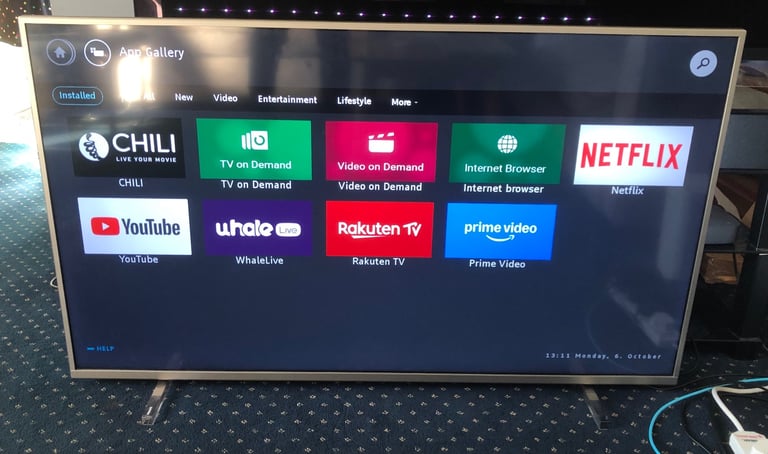 Philips 50PUS6754/12 50 Inch 4K Ultra HD HDR 