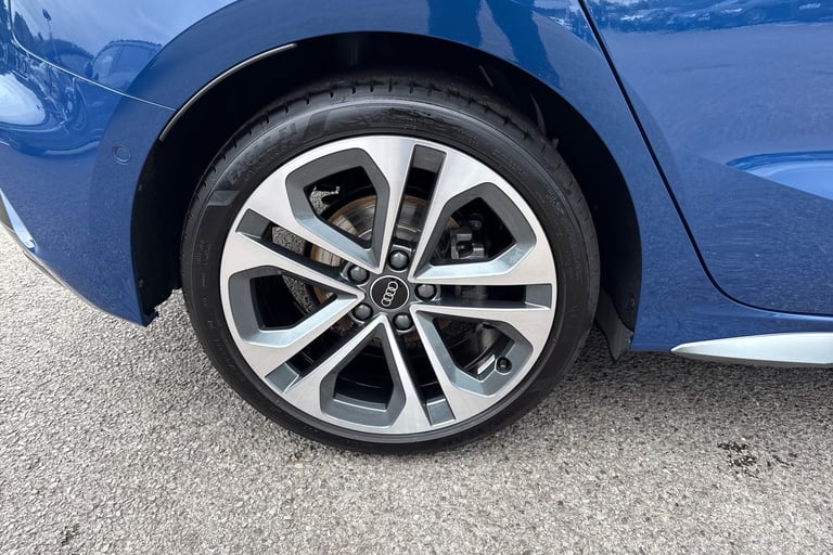 2025 Audi A3 S line 35 TFSI  150 PS 6-speed Hatchback PETROL Manual