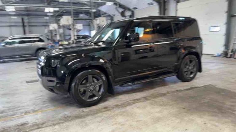2025 Land Rover Defender 110 3.0 D350 MHEV X-Dynamic SE SUV 5dr Diesel Auto 4WD Euro 6 (s/s) (350...