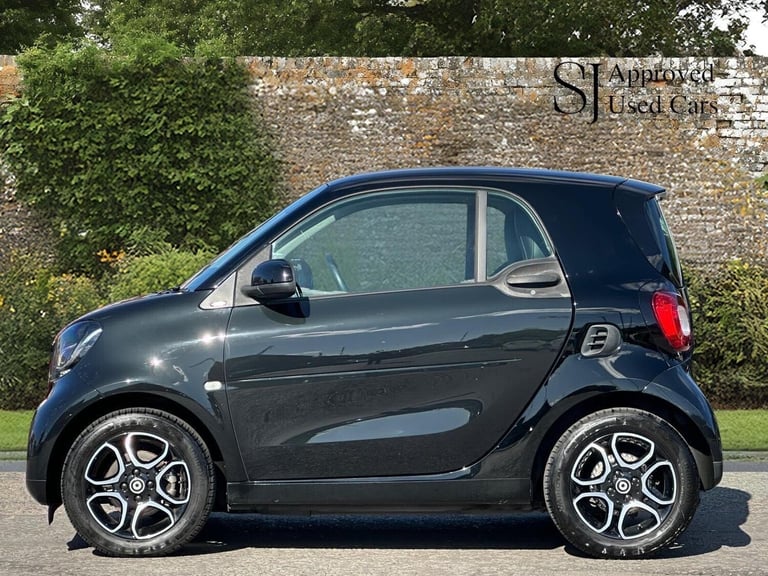 2017 smart fortwo 0.9 Turbo Prime Premium 2dr Auto COUPE PETROL Automatic