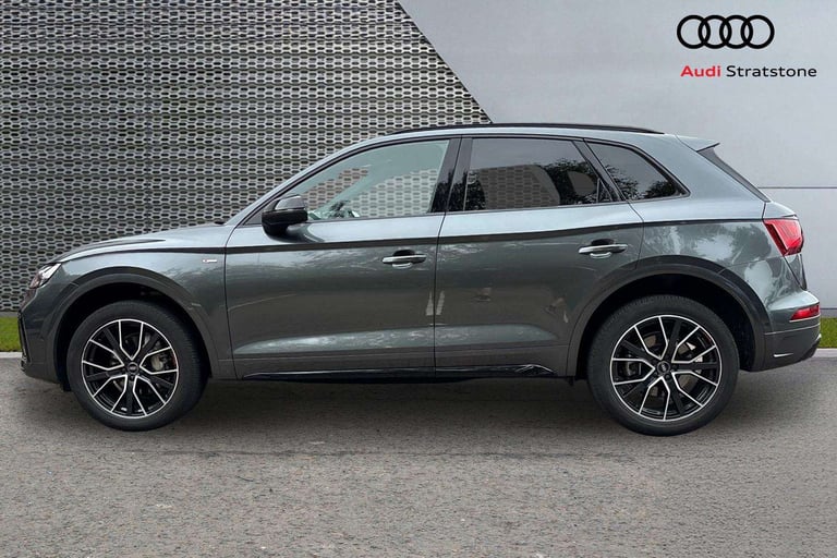 2024 Audi Q5 45 TFSI Quattro Black Edition 5dr S Tronic ESTATE PETROL Automatic