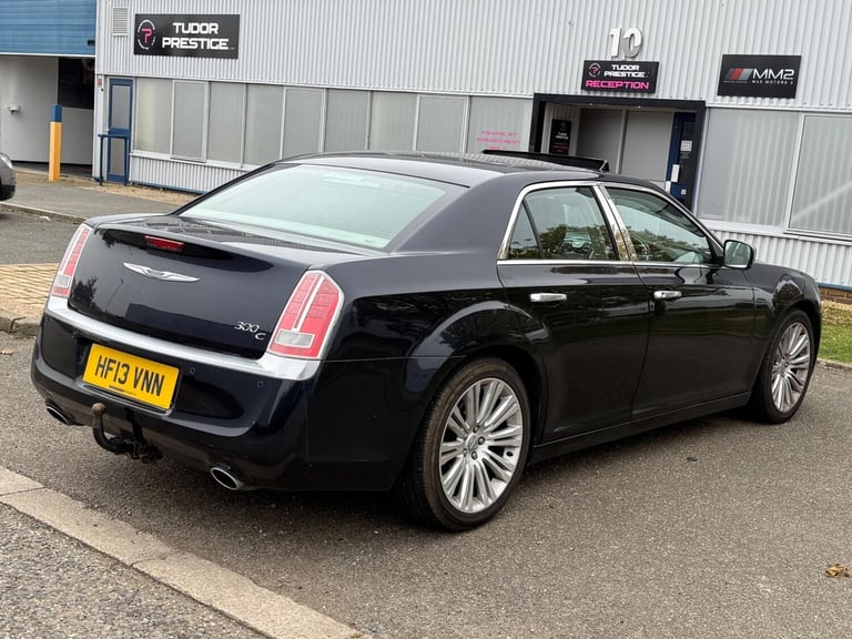 2013 Chrysler 300C 3.0 CRD V6 Executive Auto Euro 5 4dr SALOON Diesel Automatic