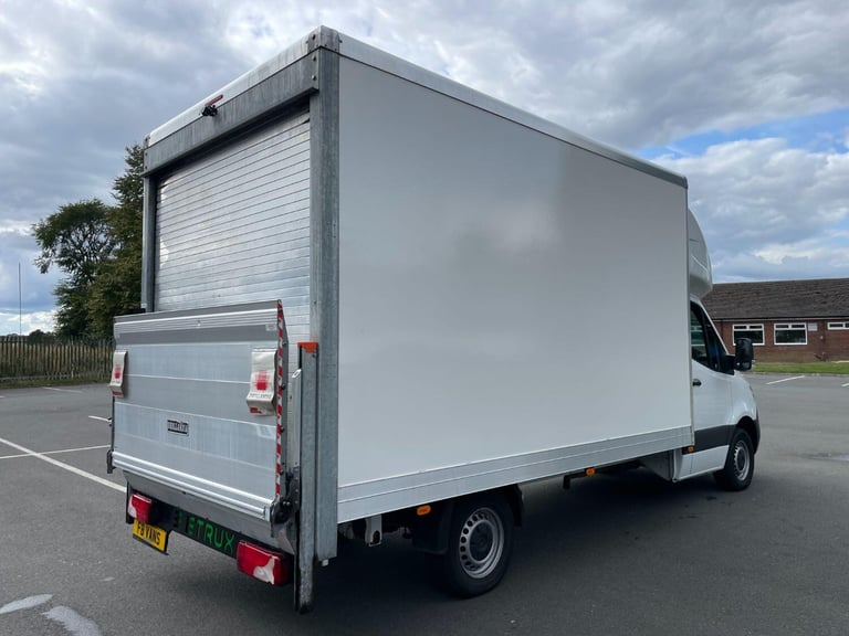 MERCEDES-BENZ SPRINTER 2.0 CDI 315 PROGRESSIVE 14FT LUTON WITH TAIL LIFT EURO 6