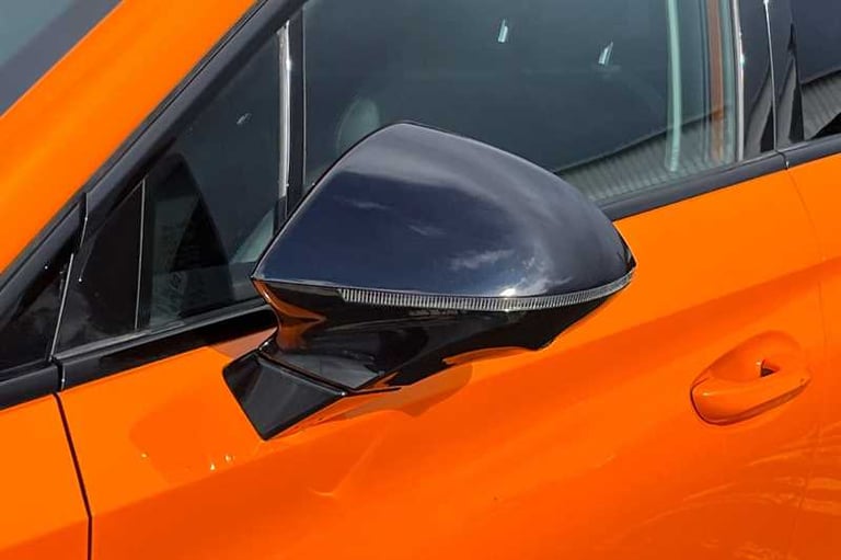 2025 MG MG4 64kWh Trophy Long Range Hatchback 5dr Electric Auto (203 ps) Hatchback Electric Autom...