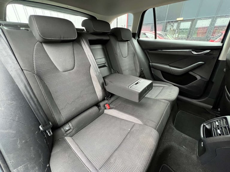 2022 Skoda Octavia 1.4 TSI iV 13kWh SE Technology DSG Euro 6 (s/s) 5dr Estate Hybrid Automatic