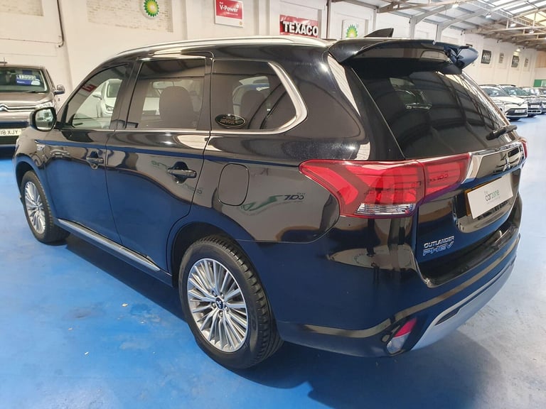 2019 Mitsubishi Outlander 2.4 PHEV Dynamic 5dr Auto ESTATE PETROL/ELECTRIC Automatic