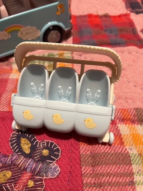 Sylvanian nursery bus & triple baby pram