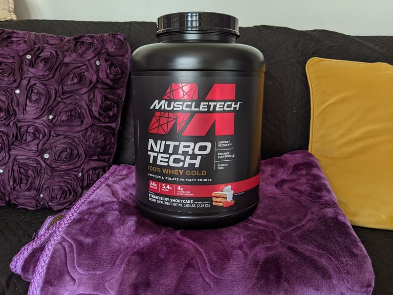 image for MuscleTech NitroTech 100% Whey Gold Protein Powder 2.28 kg