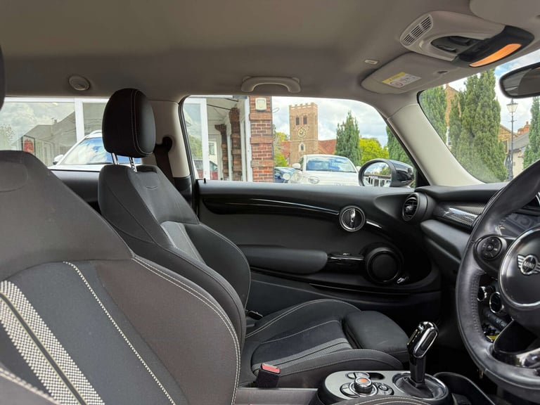 2020 MINI Hatch 135kW Cooper S Level 1 33kWh 3dr Auto HATCHBACK ELECTRIC Automatic