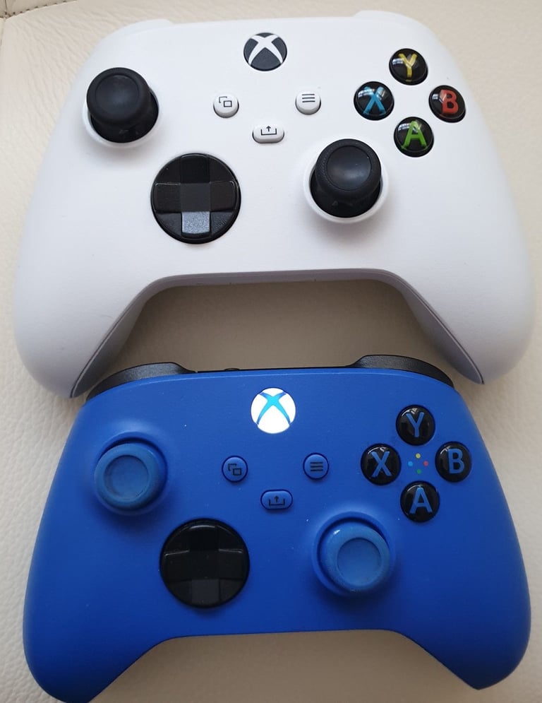 Microsoft Xbox Series S 512GB Video Game Console - White - 2 x wireless controller