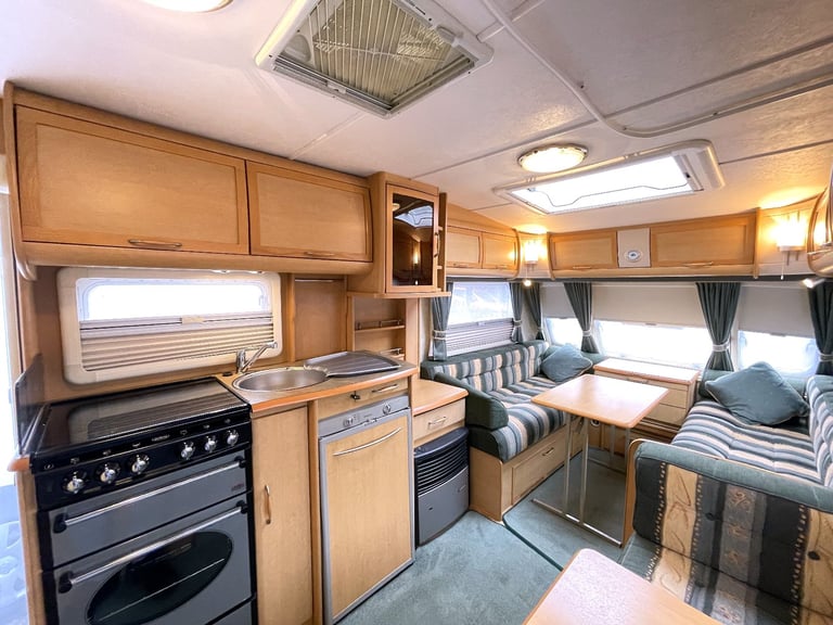 2005 ABBEY VOGUE GTS 416 4 BERTH CARAVAN, END BATHROOM WITH MOTOR MOVER & AWNING