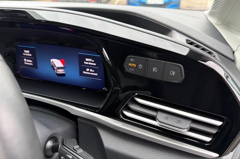 2025 Ford Transit Connect 250 L2 PETROL 1.5 EcoBoost PHEV 150 Trend  Auto Automatic Panel Van Hyb...