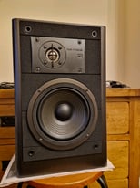 JBL - LX22 bookshelf speakers in immaculate condition 