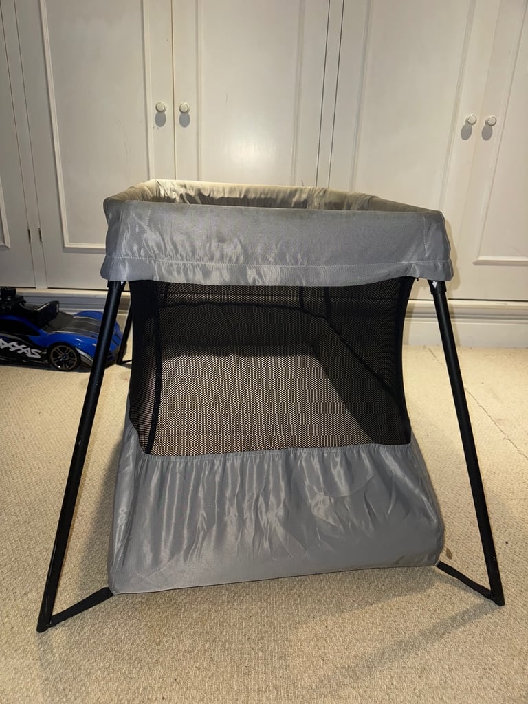 Baby Bjorn bed