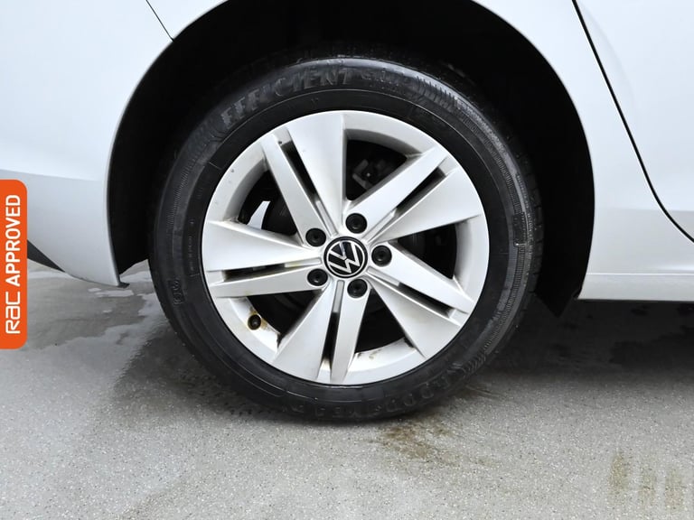 2021 Volkswagen Golf 1.5 TSI Life Hatchback 5dr Petrol Manual Euro 6 (s/s) (130 ps) Hatchback PET...