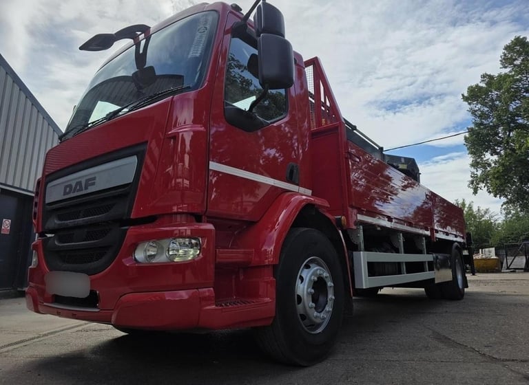 DAF TRUCKS LF 2015 HMF 1210 CRANE 18 TON 