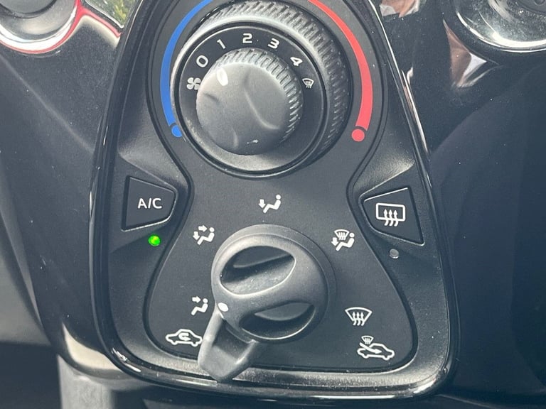  Toyota Aygo 1.0 Vvt I X Pression X Wave 5dr Petrol Manual Euro 5 Euro 5 68 Ps