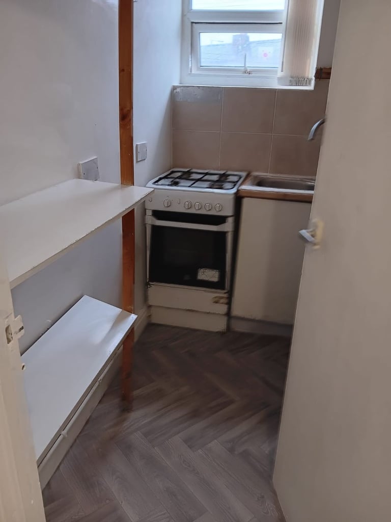 2 bed apartment in popular Levenshulme
