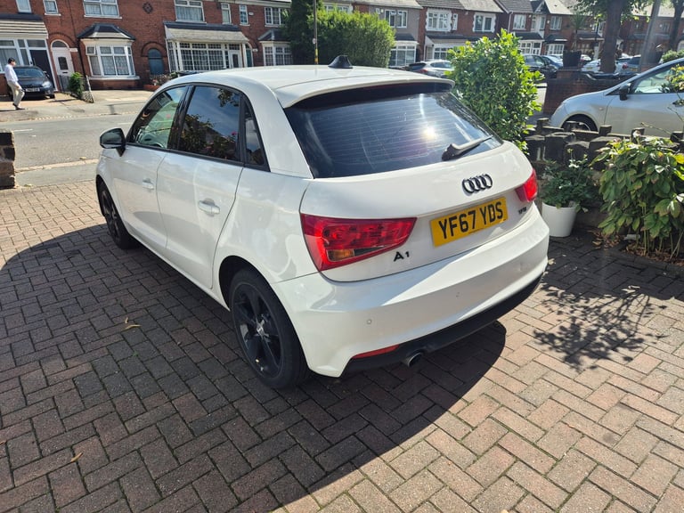 Audi, A1, Hatchback, 2017, Manual, 999 (cc), 5 doors