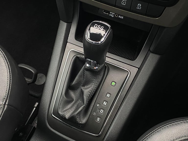 2017 Skoda Yeti 1.2 TSI SE L Drive Outdoor 5dr Petrol DSG Euro 6 (s/s) (110 ps) HATCHBACK Petrol ...