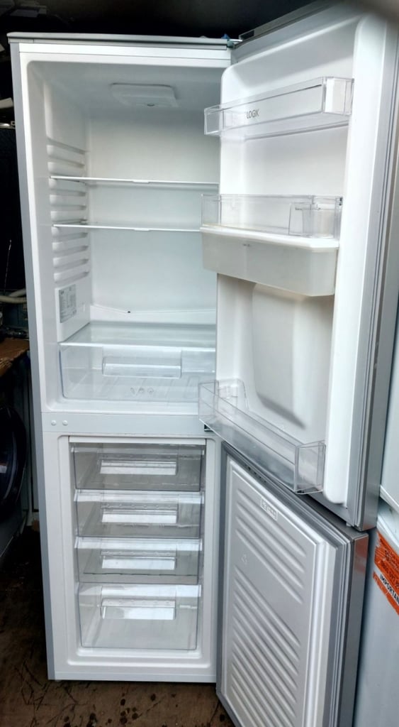 Logik Fridge Freezer- Frost Free
