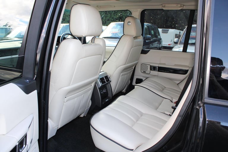 2012 Land Rover Range Rover 4.4 TD V8 Westminster Auto 4WD Euro 5 5dr ESTATE Diesel Automatic