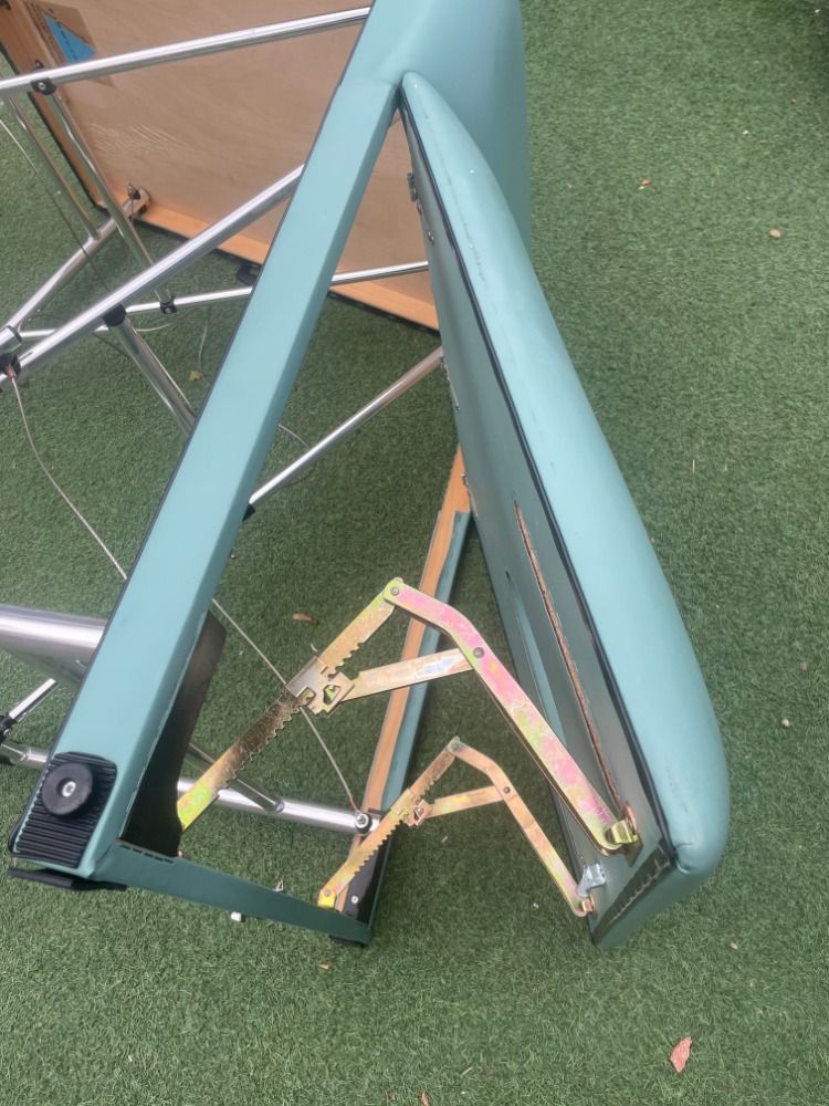 Large Portable Adjustable Massage Bed with Cushion Cover