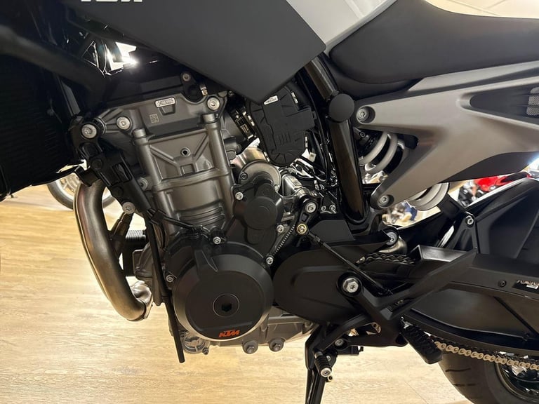 2025 KTM Street 790 DUKE Petrol grey 6 Speed