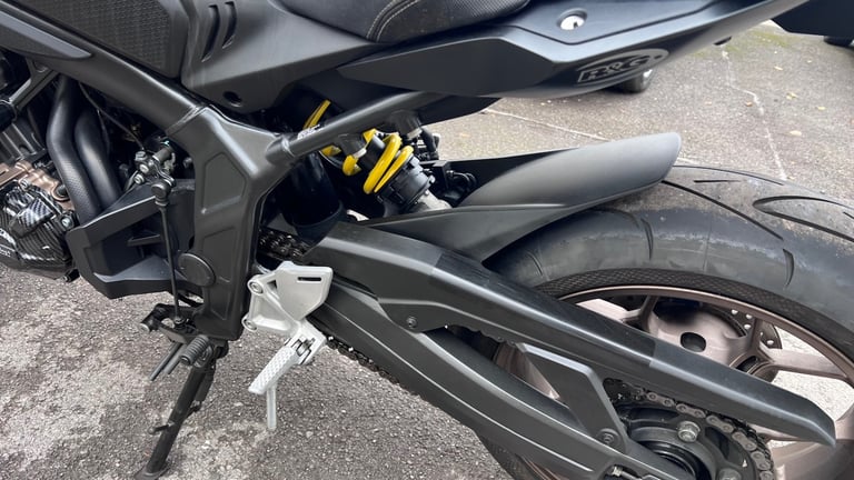 2019 Honda CB CB650RAKED (19MY) black widow can with original system fsh stunner  Tourer Petrol M...