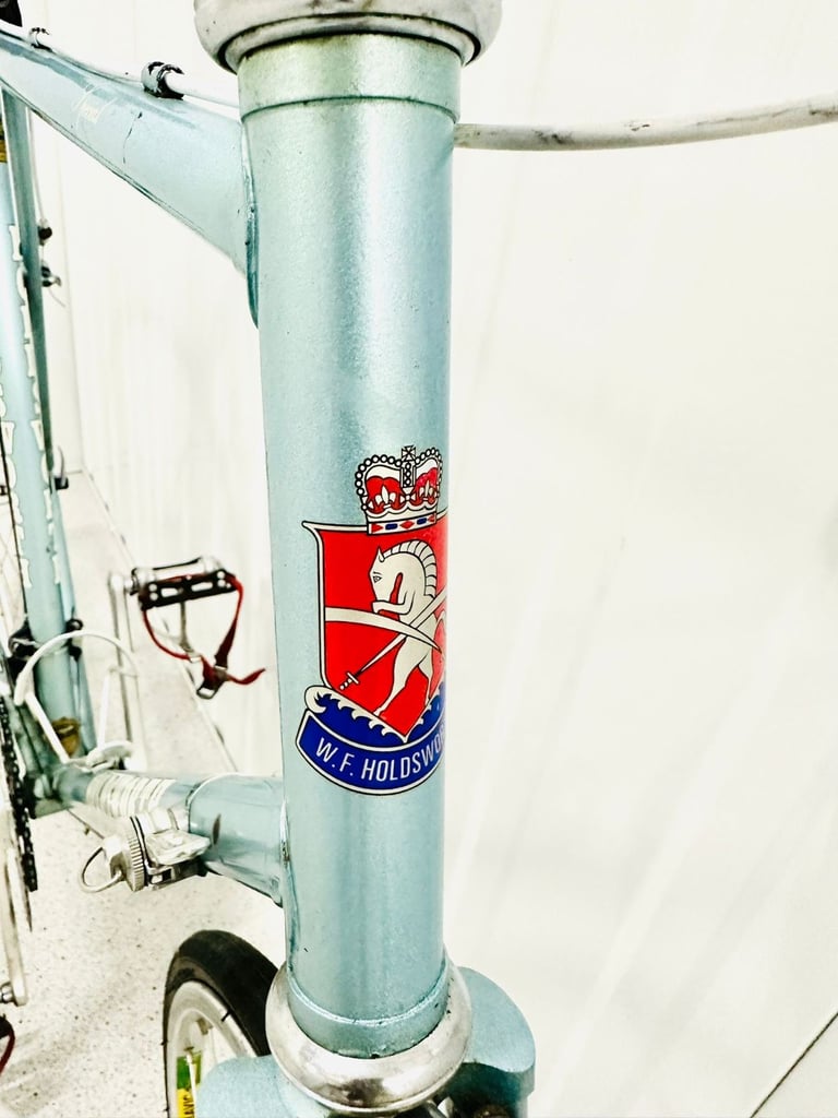 HOLDSWORTH PROFESSIONAL Size/58 cm Suntour Groupset Road Bikd Fully Serviced 