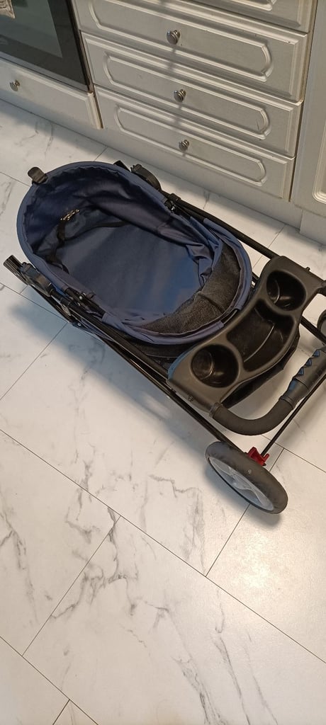 Pet pram