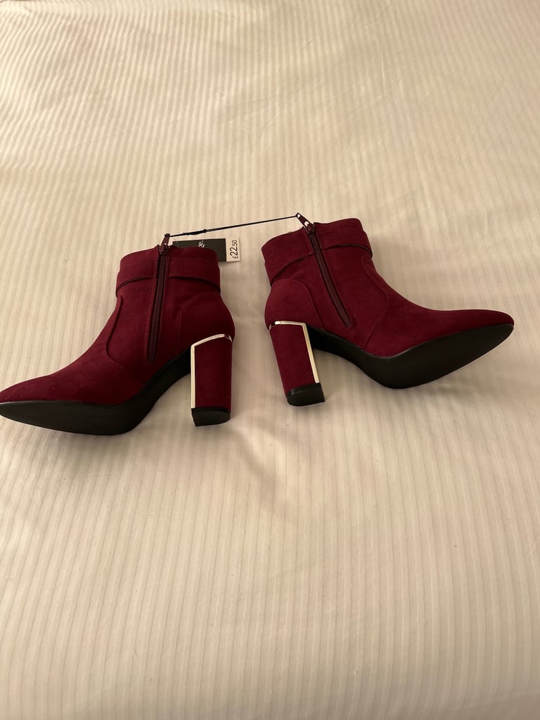 Ladies Boots