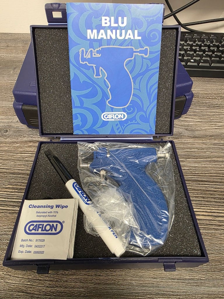 image for CAFLON EAR PIERCING KIT 