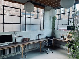 E10 Shared / Office / Studio / Desk space to rent