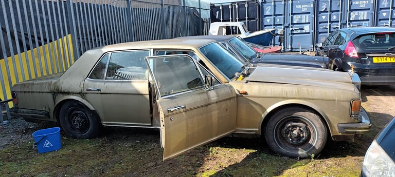 Rolls royce silver spirit
