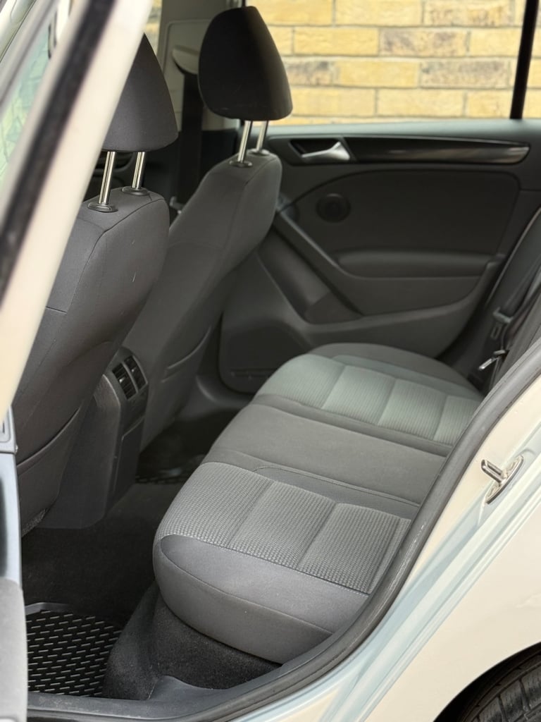 Volkswagen, GOLF, Hatchback, 2010, Manual, 1390 (cc), 5 doors