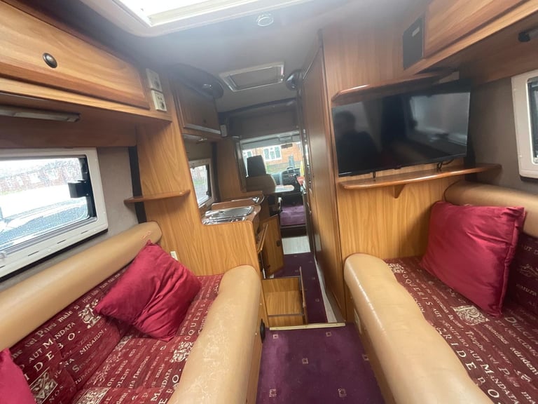 I H Savannah Irmao, 2002, 2 Berth, 2 Belts