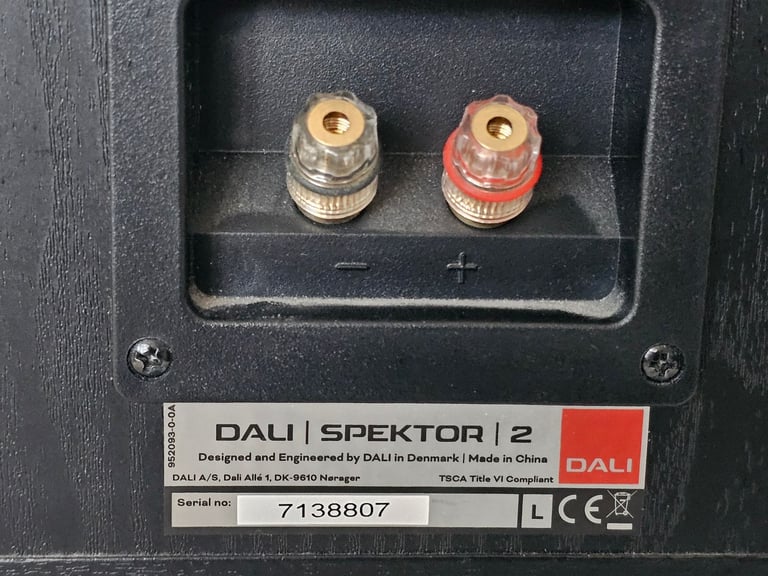 Dali Spektor 2 Bookshelf Speakers Black 