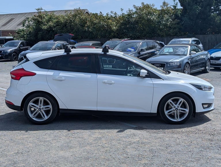 2017 Ford Focus 1.5 TDCi Titanium Euro 6 (s/s) 5dr HATCHBACK Diesel Manual