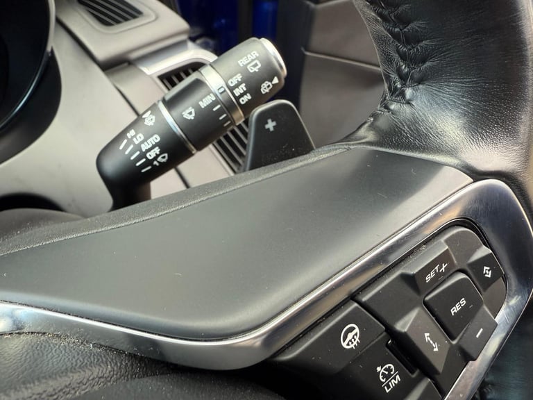 2019 68 REG JAGUAR E-PACE 2.0 AUTO R-DYNAMIC HSE AWD DAMAGED REPAIRABLE SALVAGE