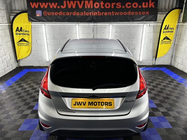 2009 Ford Fiesta 1.4 Titanium Hatchback 3dr Petrol Manual (133 g/km  94 bhp)